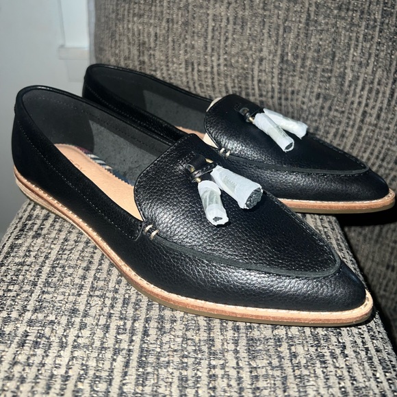 Sperry Shoes - Black Leather Sperry Flats Size 7 Brand New